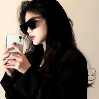 ঞ月亮不会发光